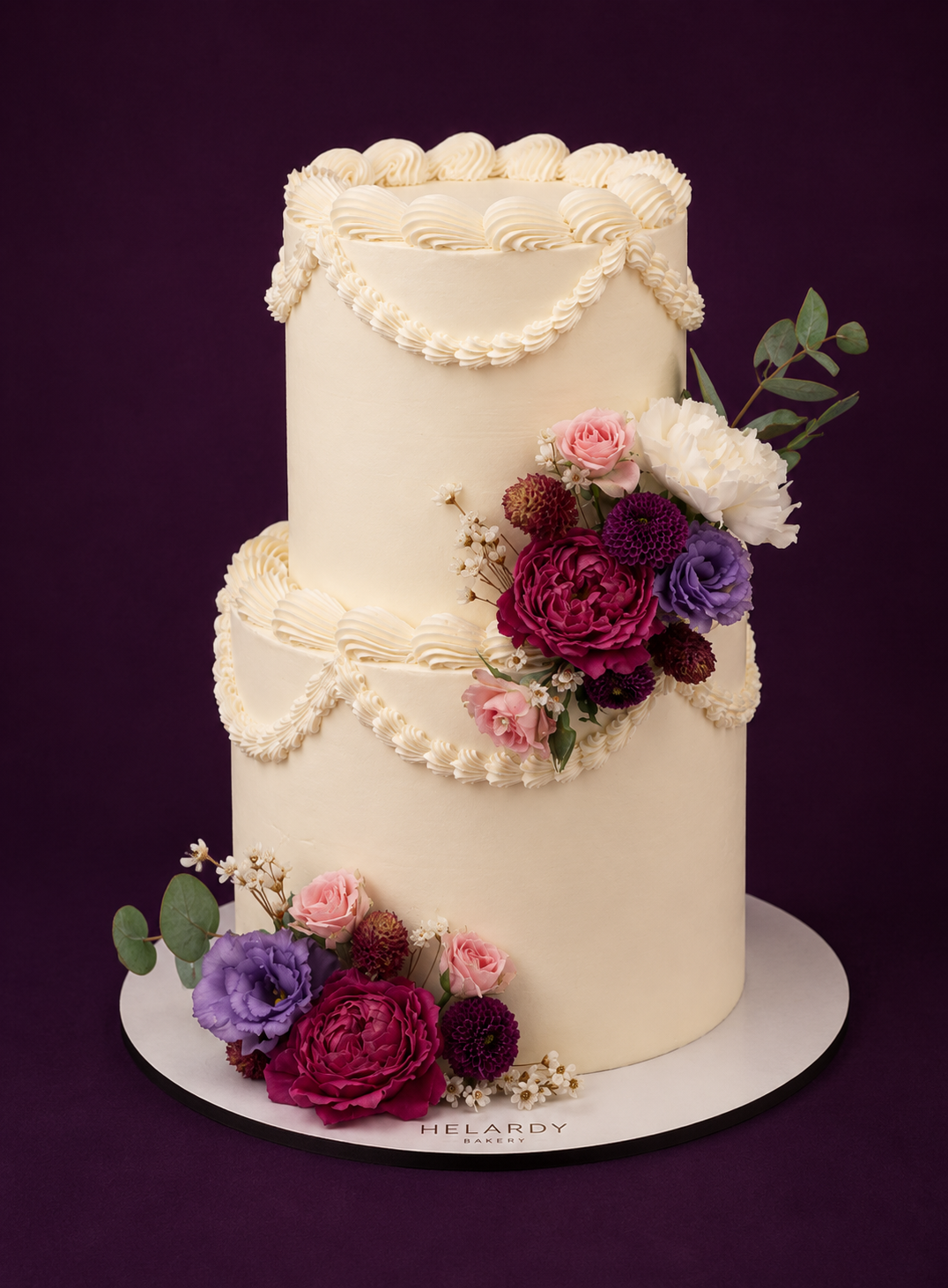 Tarta de Boda Vintage con Flores Naturales