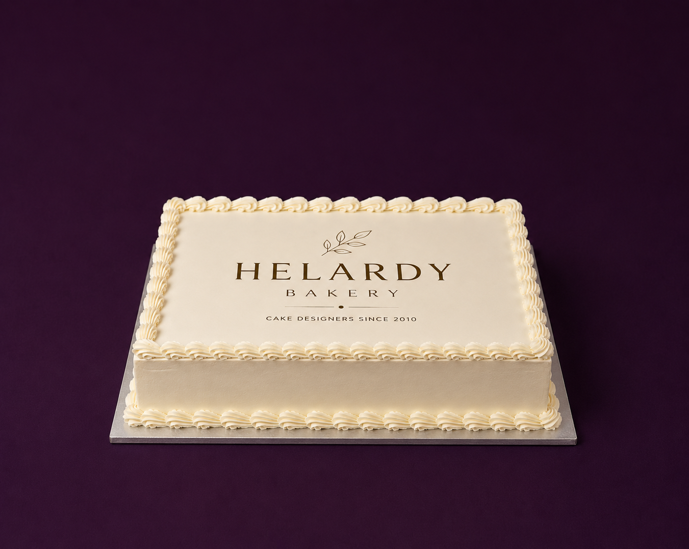 Pastel Rectangular Personalizado con Logo Corporativo