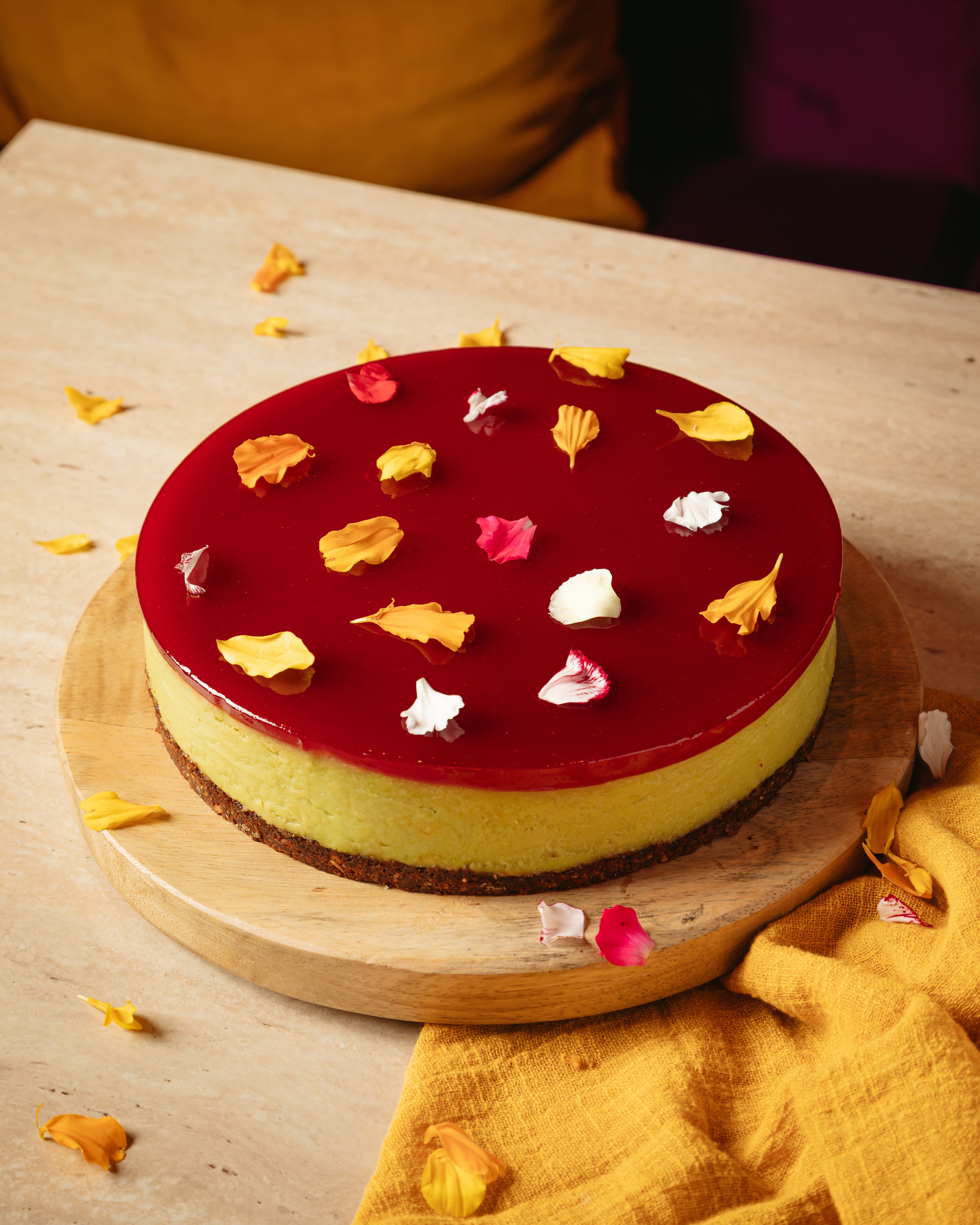 Tarta de Aguacate y Frutos Rojos Vegana